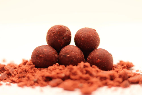 Bouillette FP-13 PandP Baits – mélange carné et fruité avec arôme framboise pour la pêche de la carpe