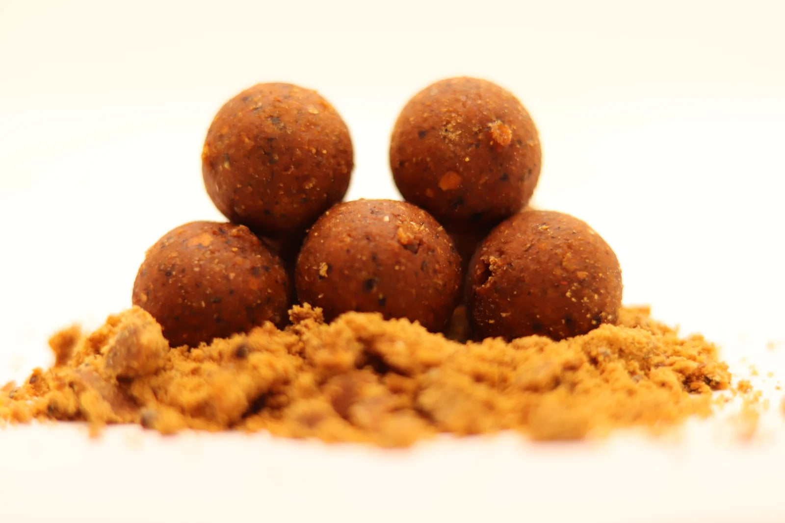 Bouillette Hémorroïde PandP Baits – bouillette épicée au poivre et merguez pour la pêche de la carpe